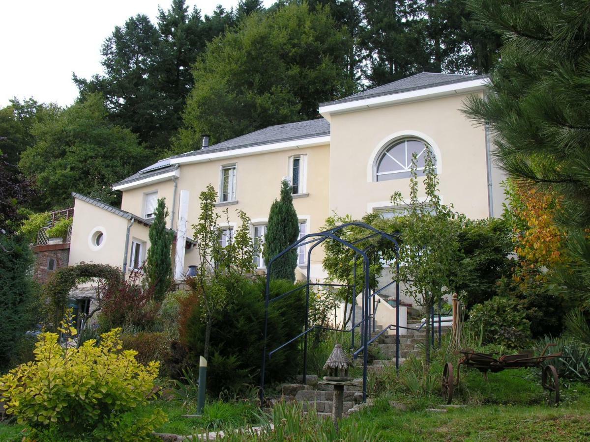 Bed and Breakfast La Cadanise Saint-Éloy-les-Mines Exterior foto