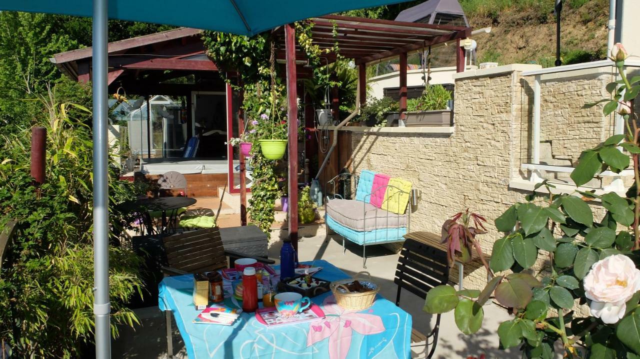 Bed and Breakfast La Cadanise Saint-Éloy-les-Mines Exterior foto