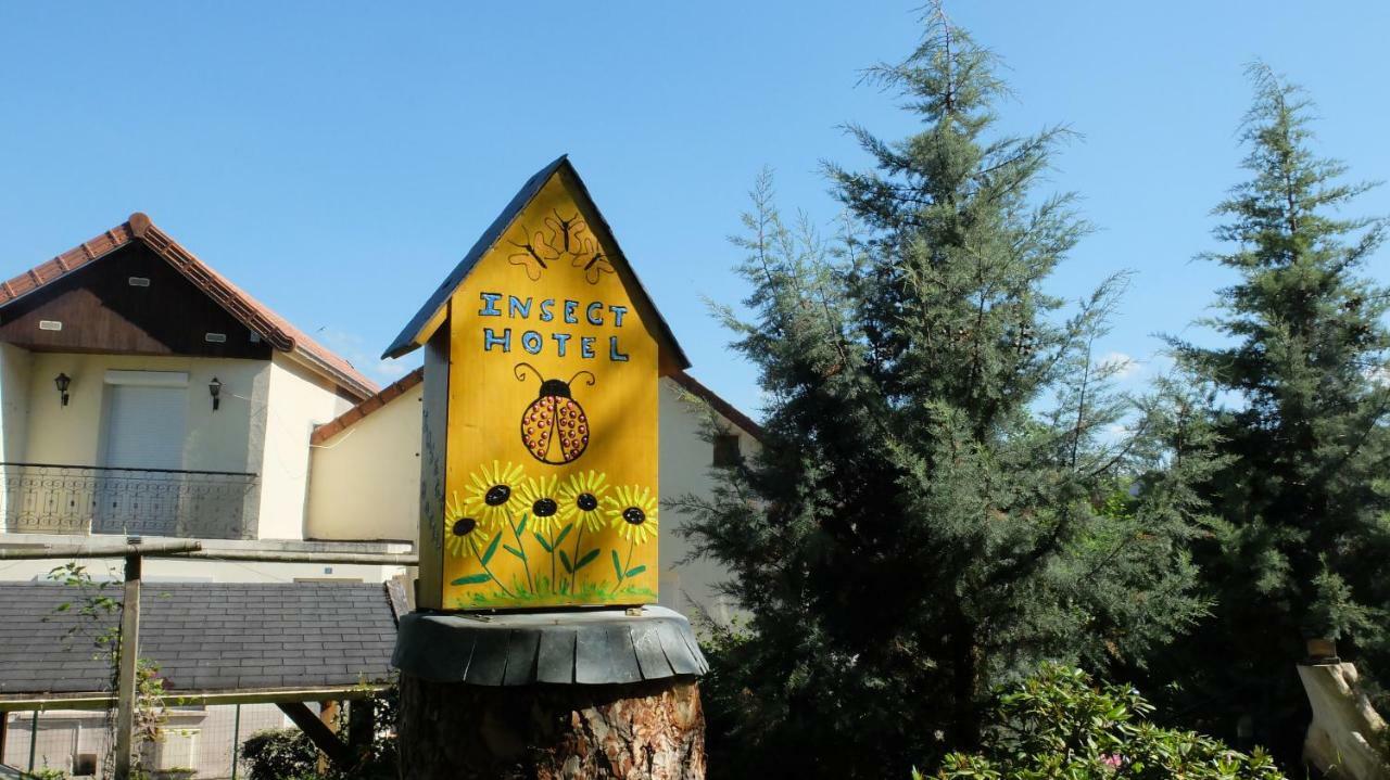 Bed and Breakfast La Cadanise Saint-Éloy-les-Mines Exterior foto